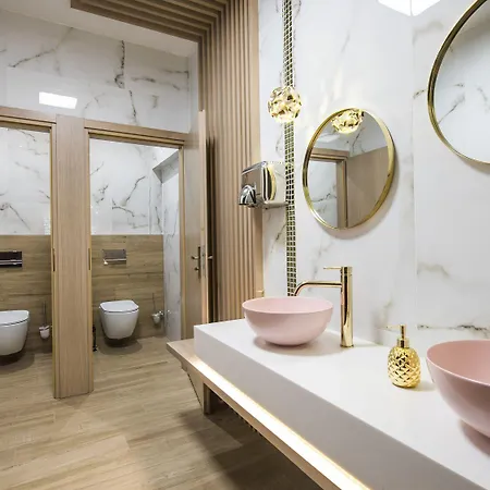 ベッド・アンド・ブレックファスト Sailor ウェバ