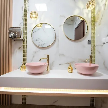 ベッド・アンド・ブレックファスト Sailor ウェバ